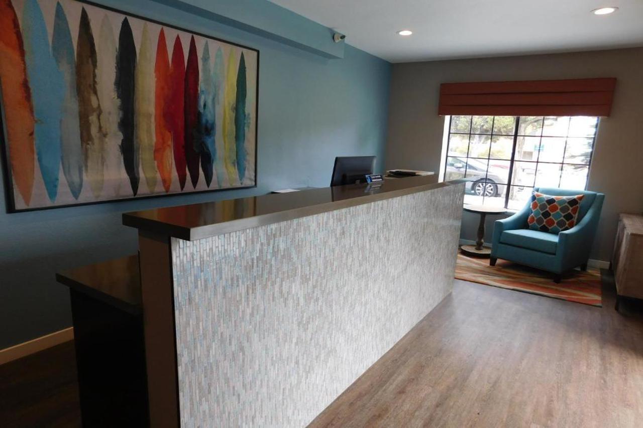Wave Street Inn Monterey İç mekan fotoğraf