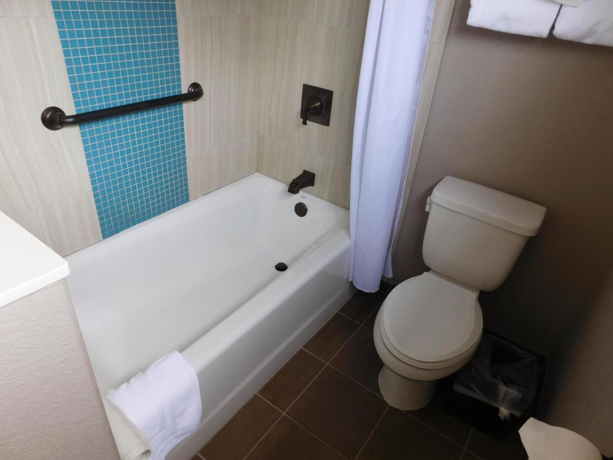 Wave Street Inn Monterey Dış mekan fotoğraf